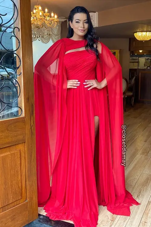 Vestido longo vermelho em tule